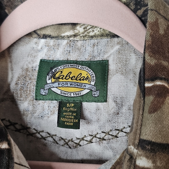 CABELA'S Embroidered Western Realtree Camo Hunting Shirt Silent Weave Womens‎ S - Picture 4 of 11